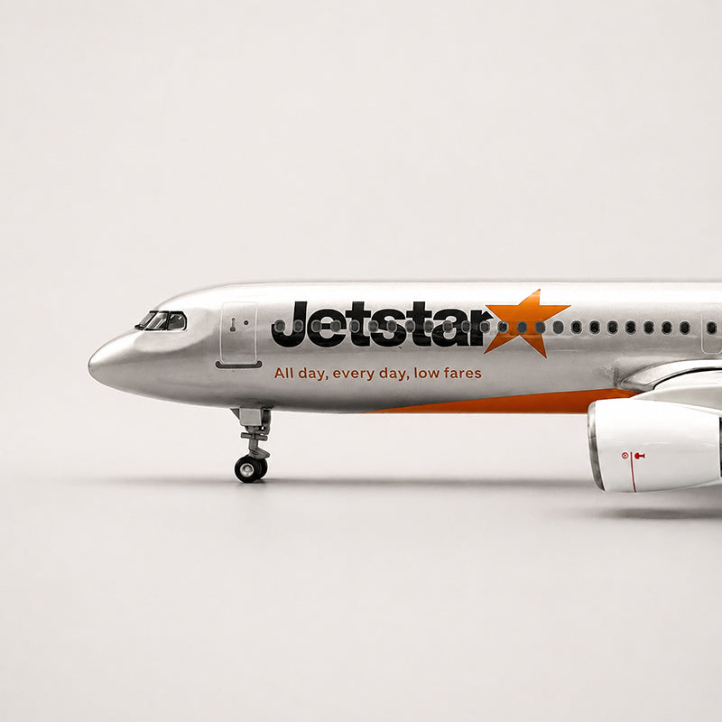 Jetstar Airbus A321neo 1:100 Scale Model