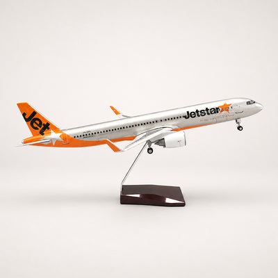 Jetstar Airbus A321neo 1:100 Scale Model
