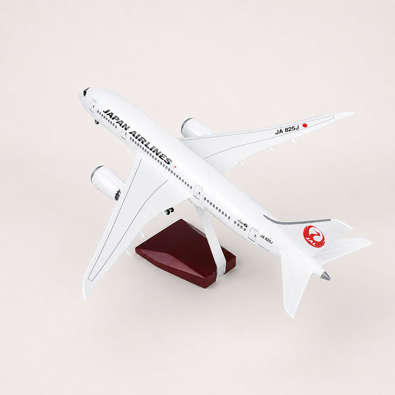Japan Airlines Boeing 787 1:130 Scale Model