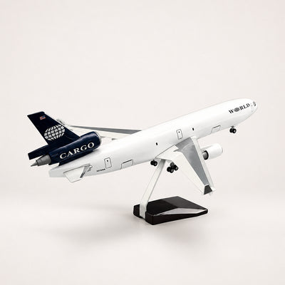 World Airways McDonnell Douglas MD-11 1:130 Scale Model