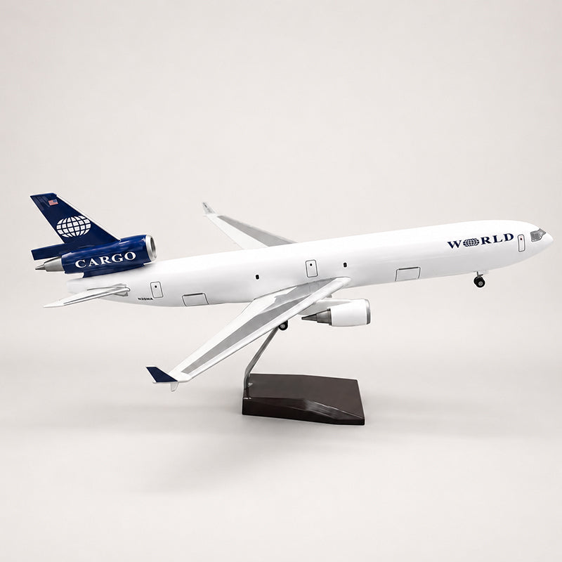 World Airways McDonnell Douglas MD-11 1:130 Scale Model