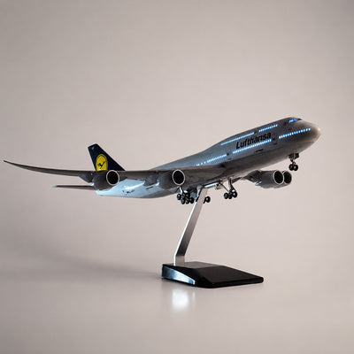 Lufthansa Boeing 747 Classic Livery 1:160 Scale Model