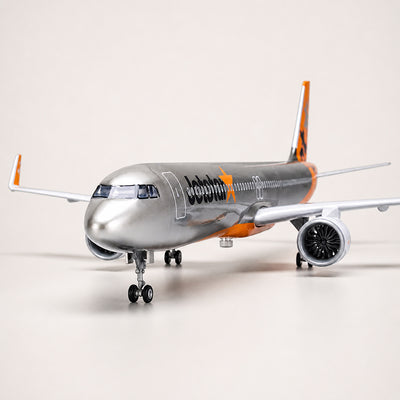Jetstar Airbus A321neo 1:100 Scale Model