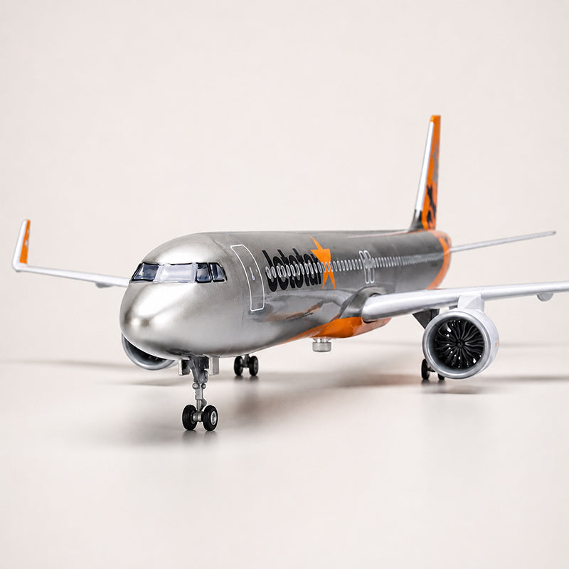 Jetstar Airbus A321neo 1:100 Scale Model