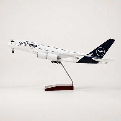 Lufthansa Airbus A380 1:160 Scale Model