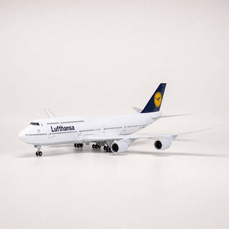 Lufthansa Boeing 747 Classic Livery 1:160 Scale Model