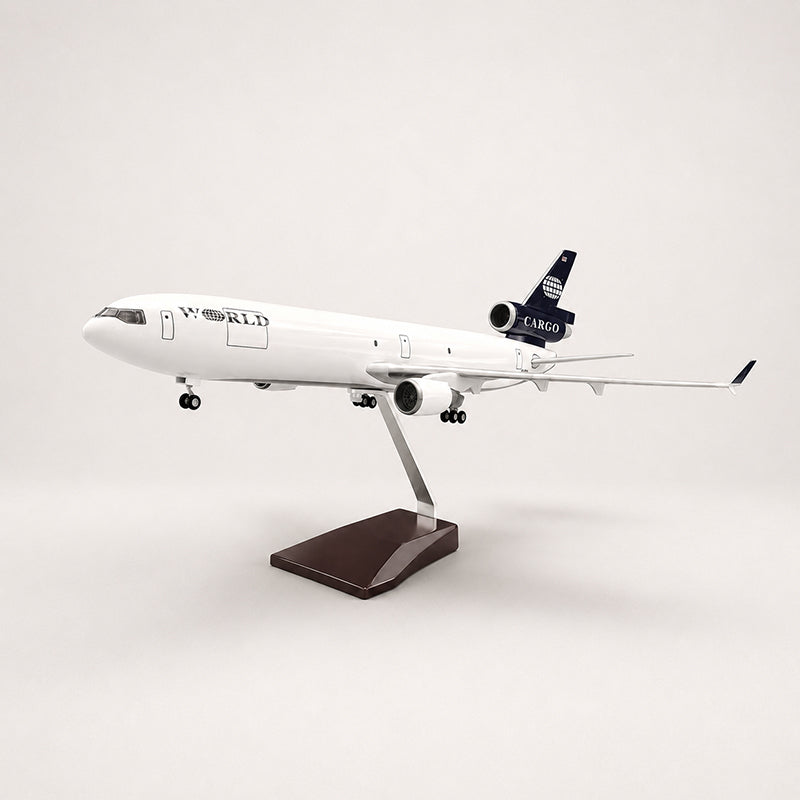 World Airways McDonnell Douglas MD-11 1:130 Scale Model