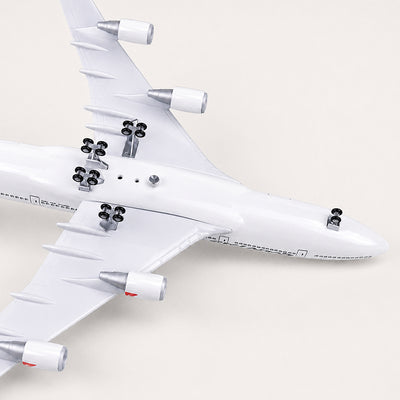 Qantas Boeing 747-400 1:150 Scale Model