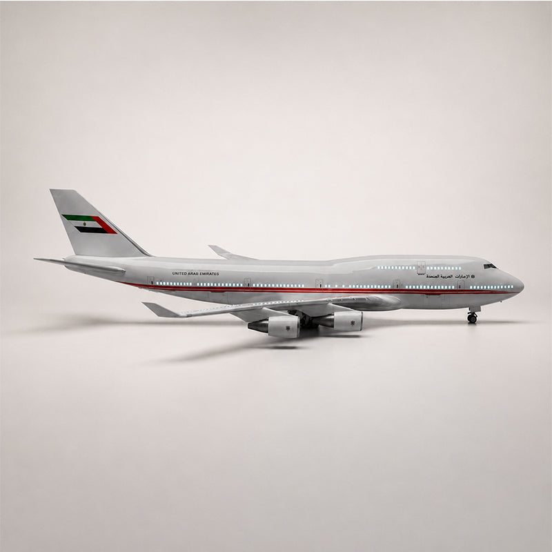 UAE Presidential Flight Boeing 747 1:150 Scale Model