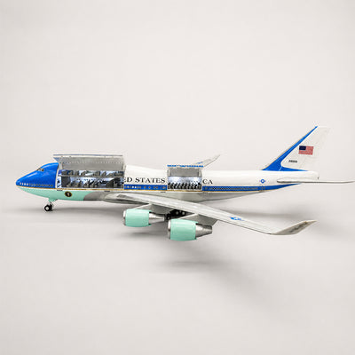 US Air Force One Boeing 747 1:150 Scale Model