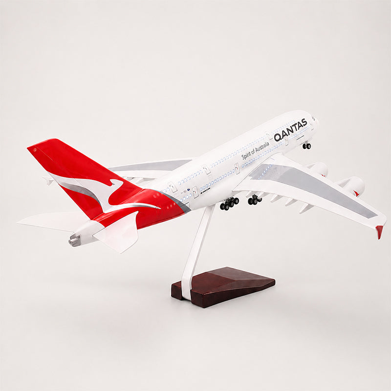 Qantas Airbus A380 1:160 Scale Model