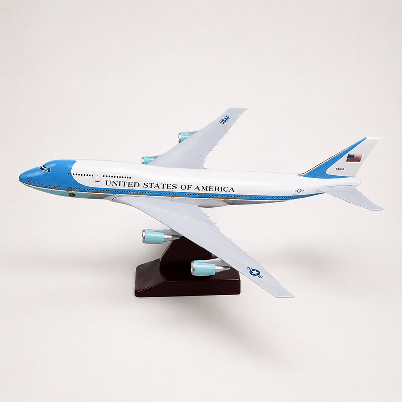US Air Force One Boeing 747 1:150 Scale Model