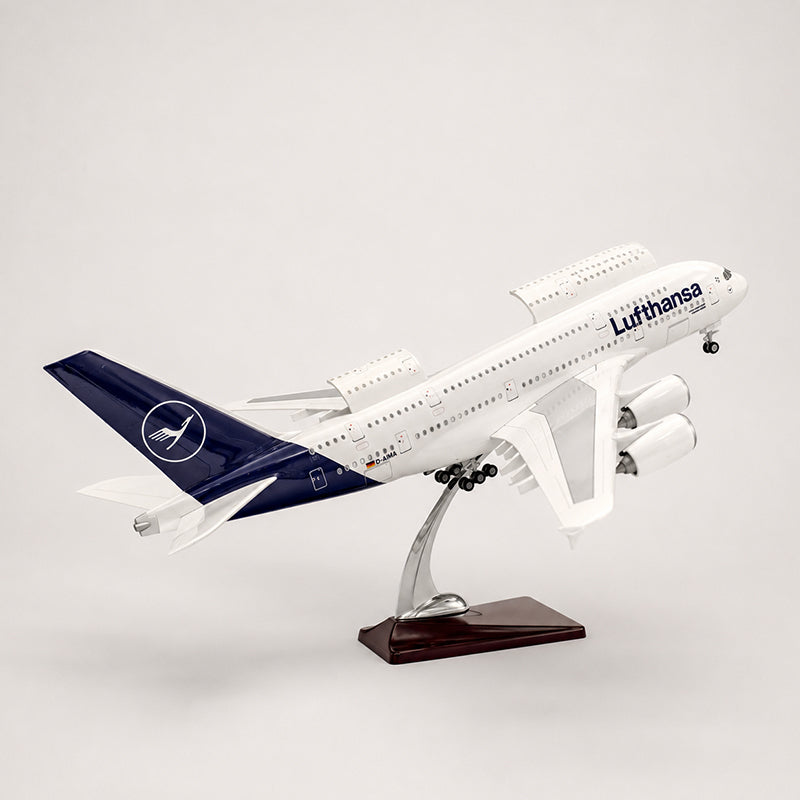 Lufthansa Airbus A380 1:160 Scale Model