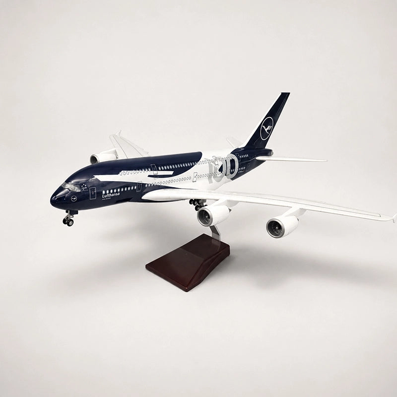 Lufthansa Airbus A380 100 Years Edition 1:160 Scale Model