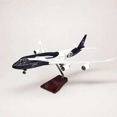 Lufthansa Boeing 747-8 100 Years Edition 1:150 Scale Model