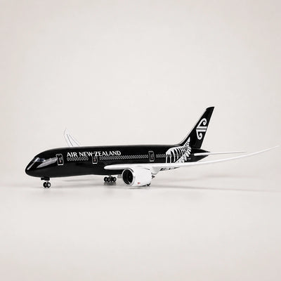 Air New Zealand Boeing 787 1:130 Scale Model