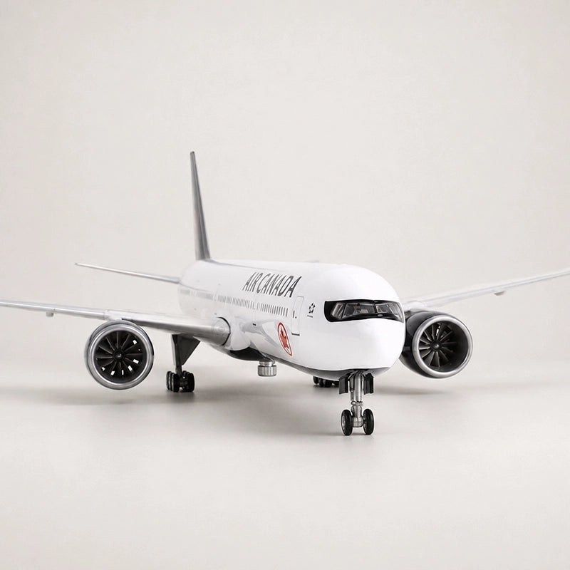 Air Canada Boeing 777-300ER 1:157 Scale Model
