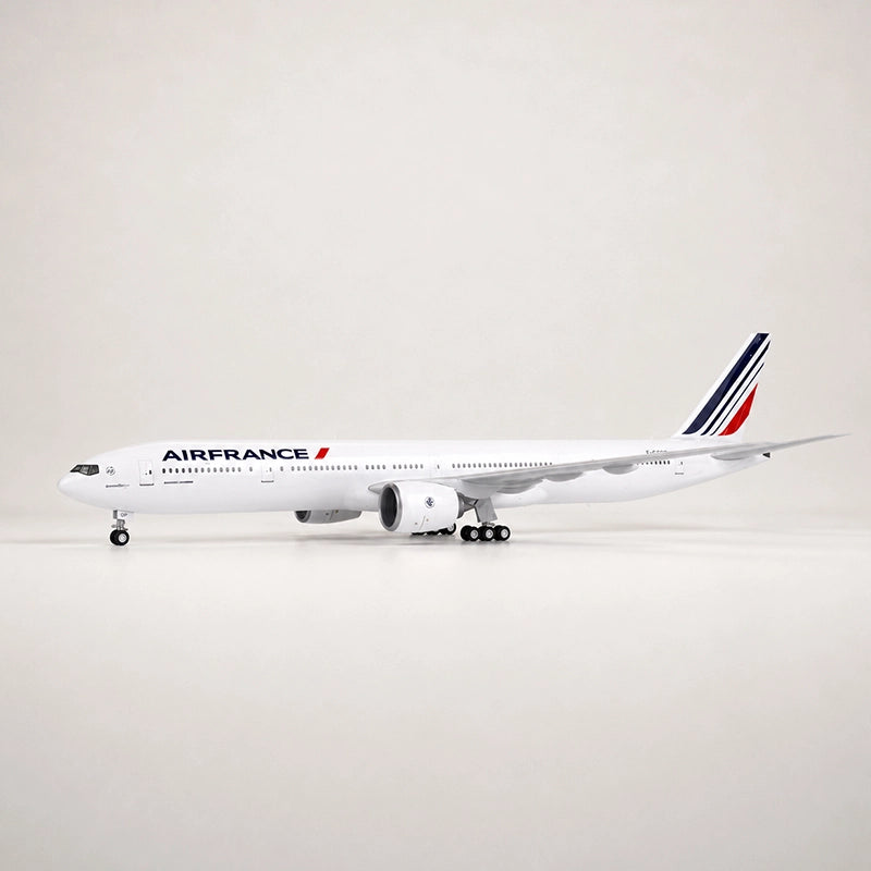 Air France Boeing 777-300ER 1:157 Scale Model