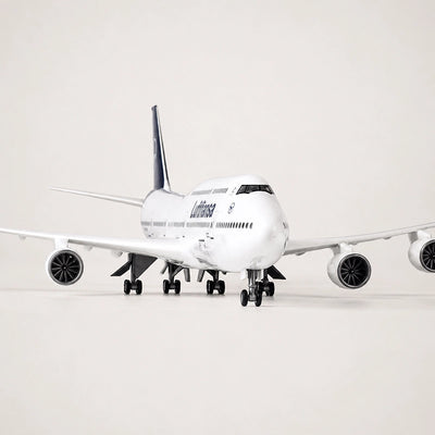 Lufthansa Boeing 747 New Livery 1:150 Scale Model