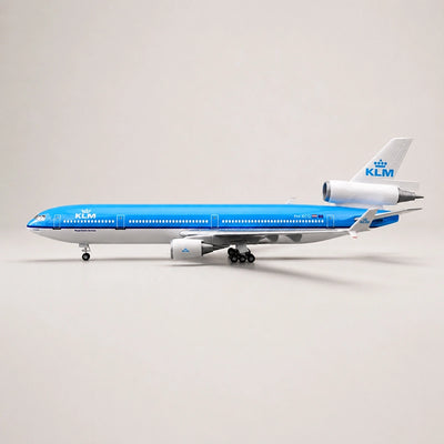 KLM Royal Dutch Airlines McDonnell Douglas MD-11 1:130 Scale Model