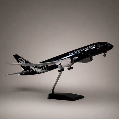 Air New Zealand Boeing 787 1:130 Scale Model