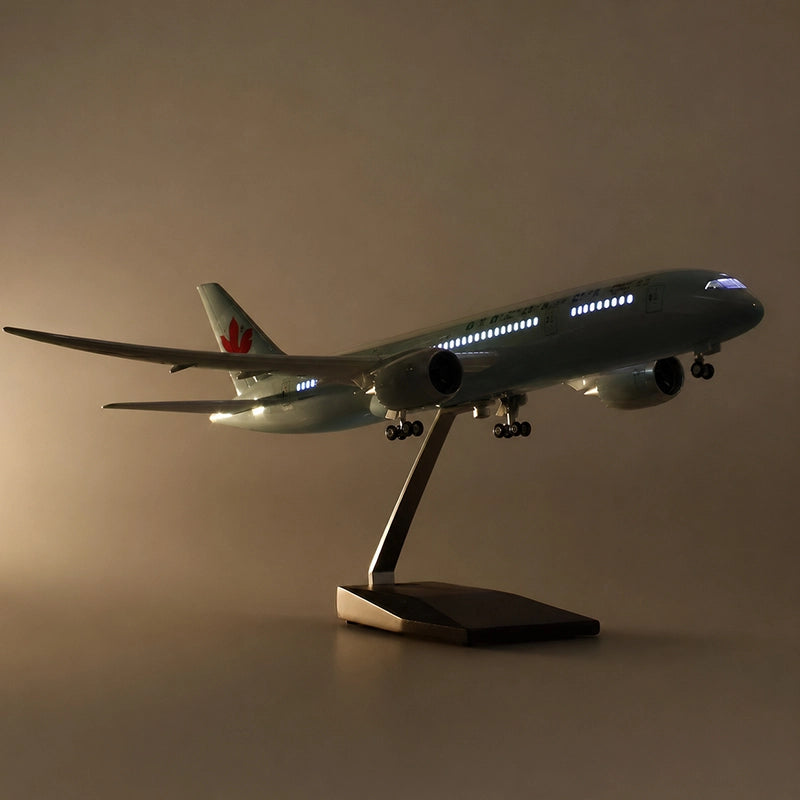 Air Canada Boeing 787 1:130 Scale Model