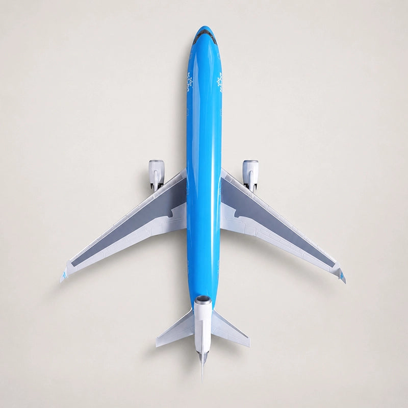 KLM Royal Dutch Airlines McDonnell Douglas MD-11 1:130 Scale Model