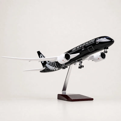 Air New Zealand Boeing 787 1:130 Scale Model