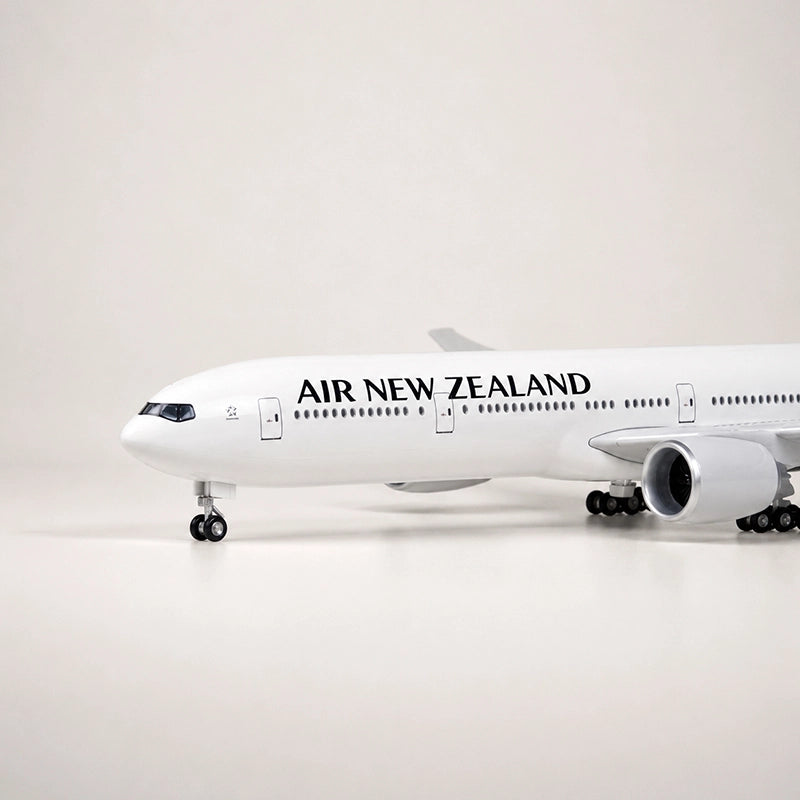 Air New Zealand Boeing 777-300ER 1:157 Scale Model