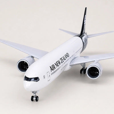 Air New Zealand Boeing 777-300ER 1:157 Scale Model