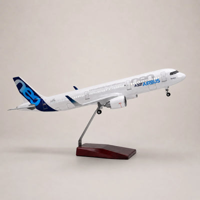 Modellino Prototipo Airbus A321neo in scala 1:100