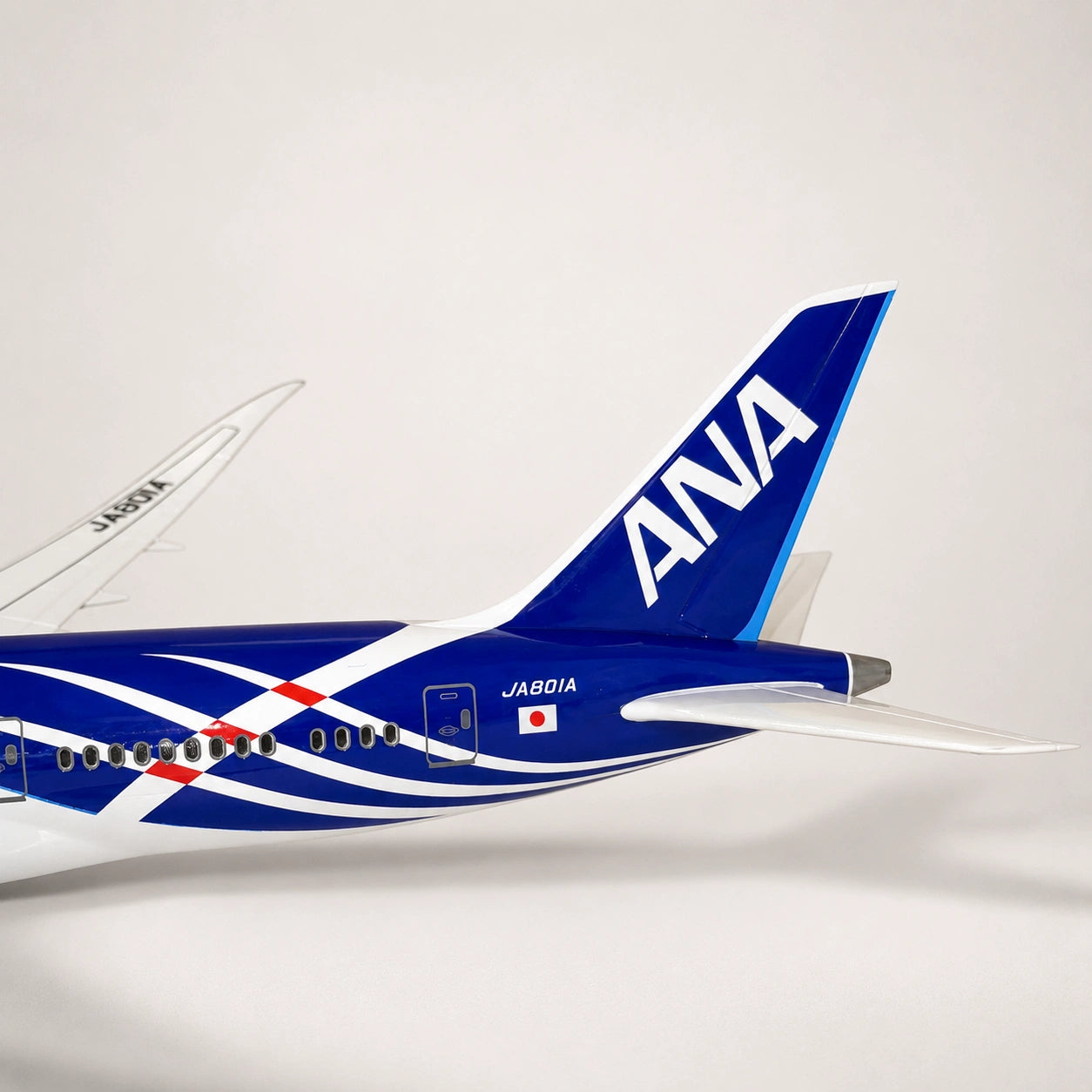 Model ANA Boeing 787 v měřítku 1:130