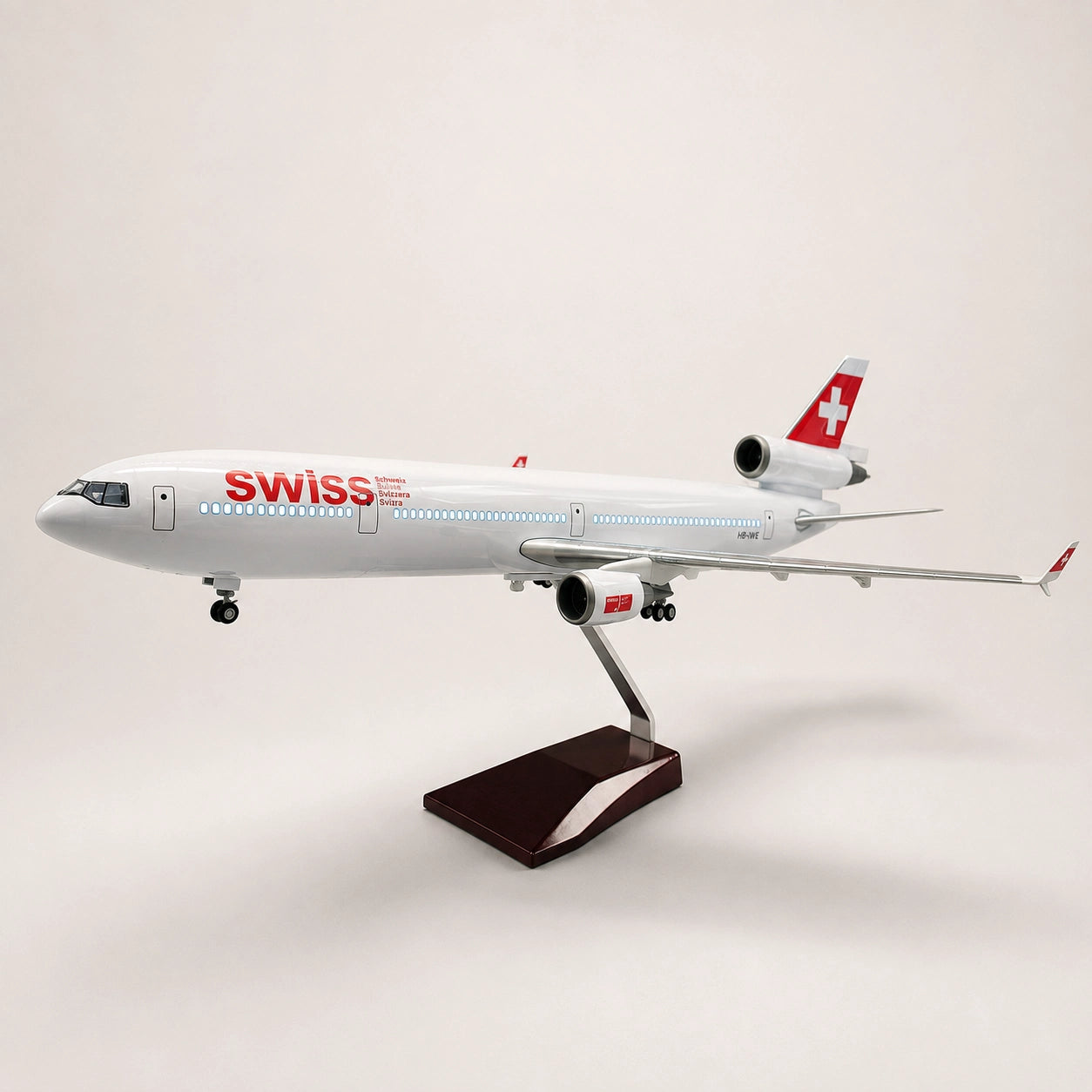 FedEx McDonnell Douglas MD-11 Modell im Maßstab 1:130