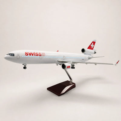 FedEx McDonnell Douglas MD-11 Modell im Maßstab 1:130