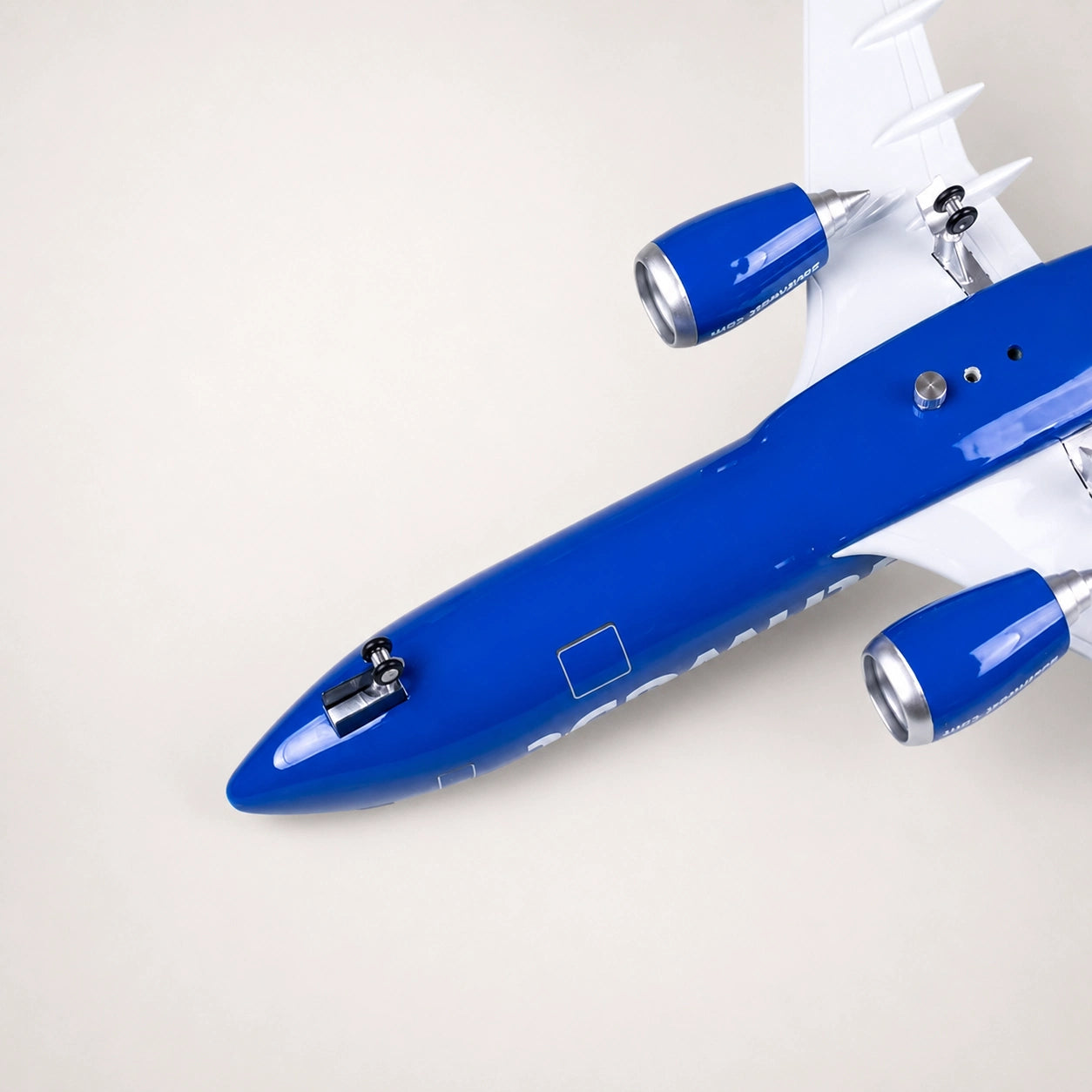 Southwest Airlines Boeing 737 1:85 Scale Model