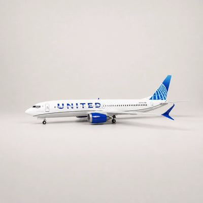 Maqueta Boeing 737 de United Airlines a escala 1:85