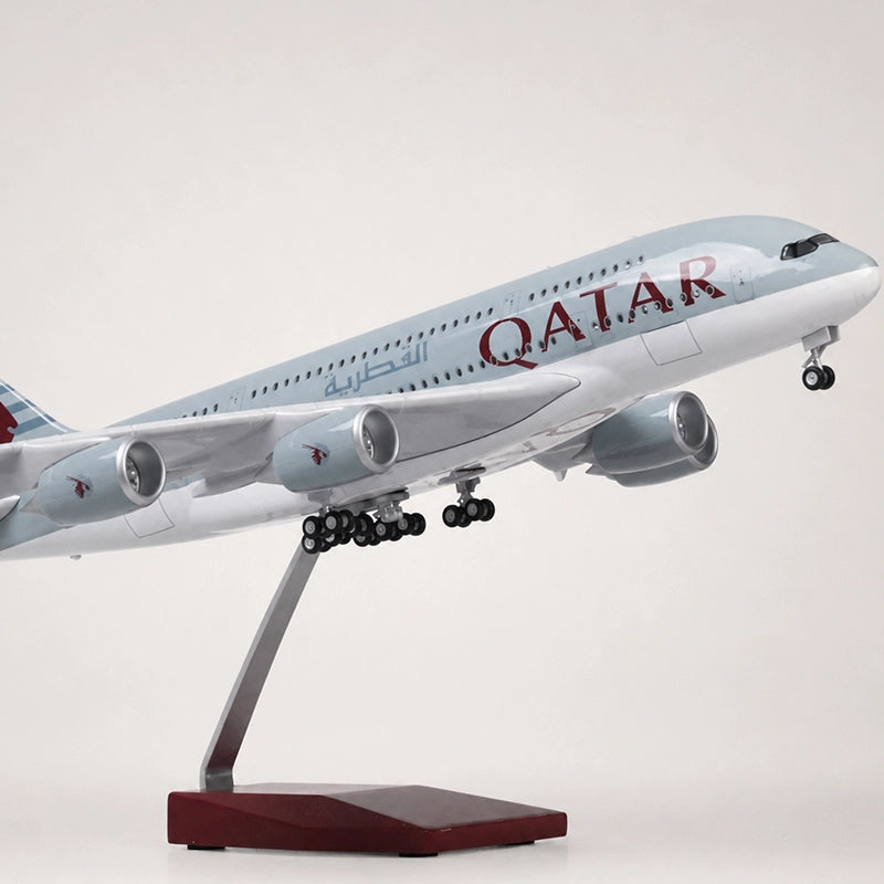 Qatar Airways Airbus A380 1:160 Scale Model