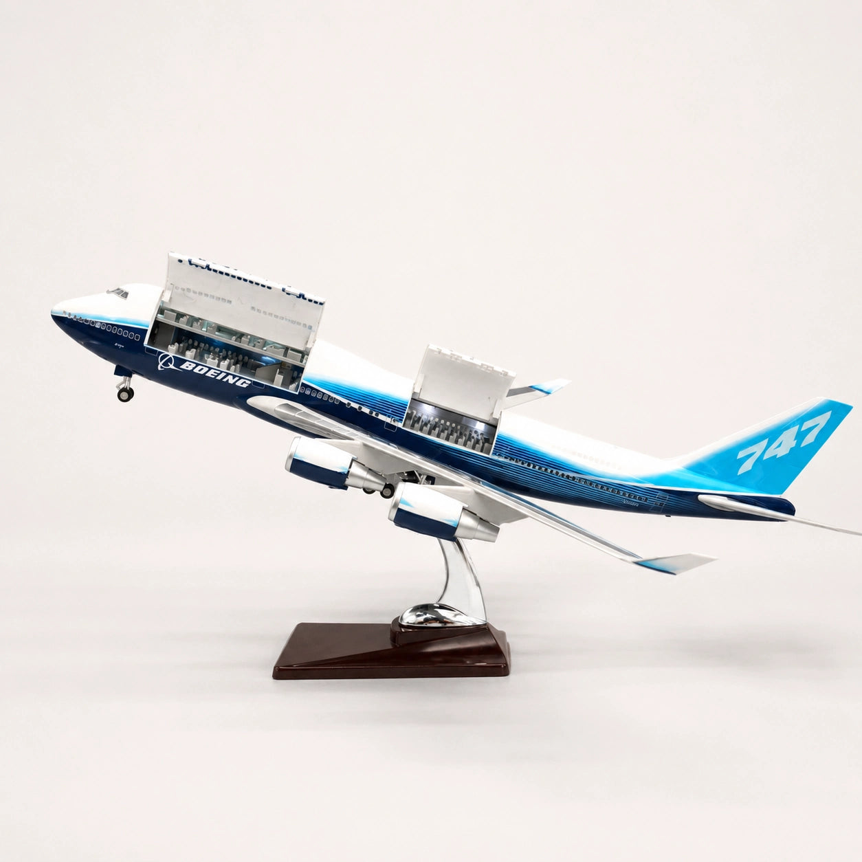 Maqueta Prototipo del Boeing 747 a escala 1:150
