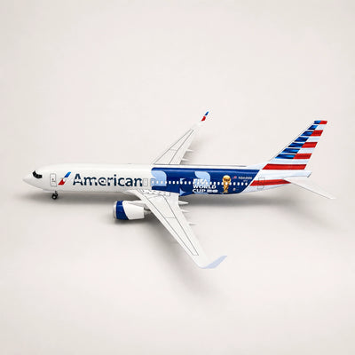 Schaalmodel American Airlines Boeing 737 – FIFA WK-editie 1:85