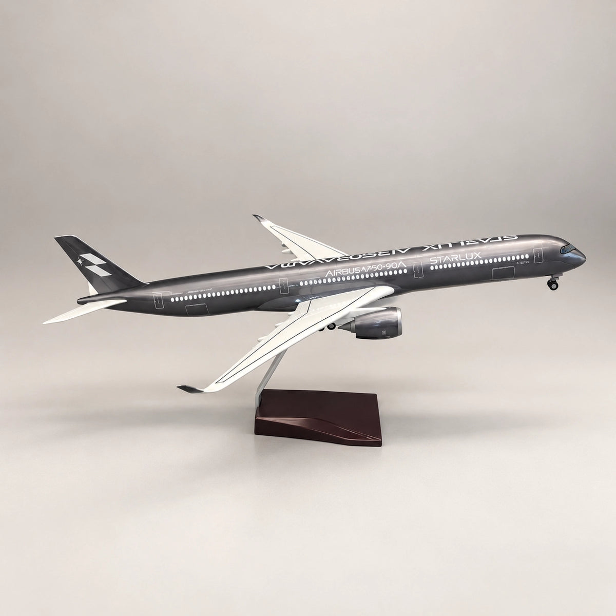 مجسم إيرباص A350-1000 ستارلوكس إيرلاينز – الطلاء الفضي – بمقياس 1:157