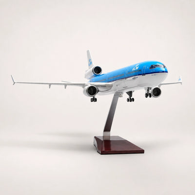 KLM Royal Dutch Airlines McDonnell Douglas MD-11 1:130 Scale Model