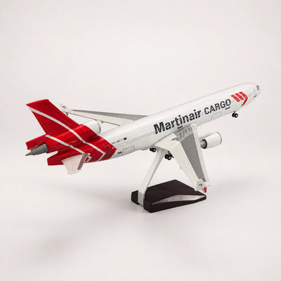 نموذج FedEx McDonnell Douglas MD-11 بمقياس 1:130
