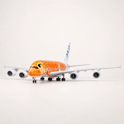 Modellino Airbus A380 “Flying Honu” Ka La ANA in scala 1:160