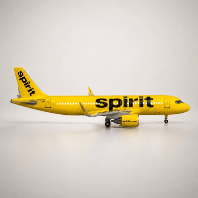 مجسم طائرة Airbus A320 التابعة لخطوط سبيريت الجوية بمقياس 1:80