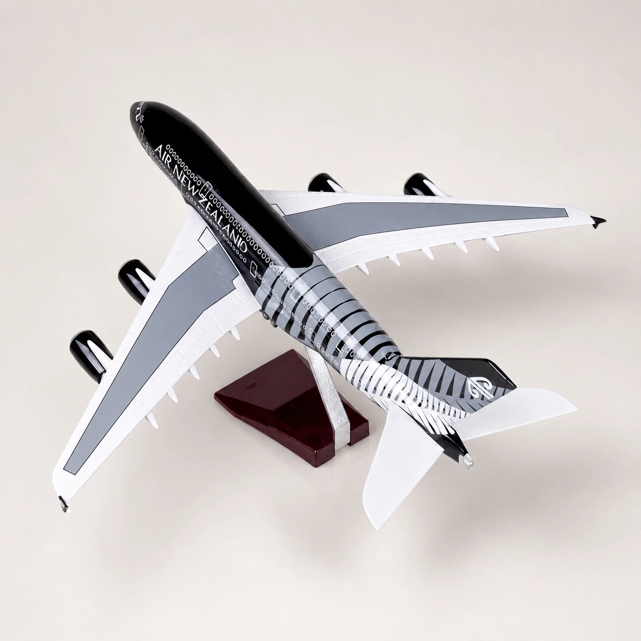 Air New Zealand Airbus A380 All Blacks 1:160 Scale Model