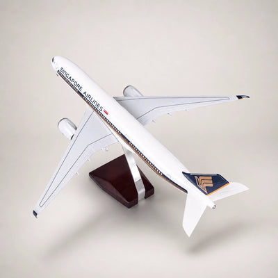 Model Singapore Airlines Airbus A350 v měřítku 1:142