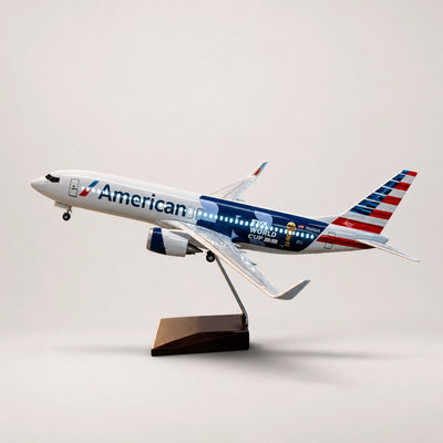 Schaalmodel American Airlines Boeing 737 – FIFA WK-editie 1:85