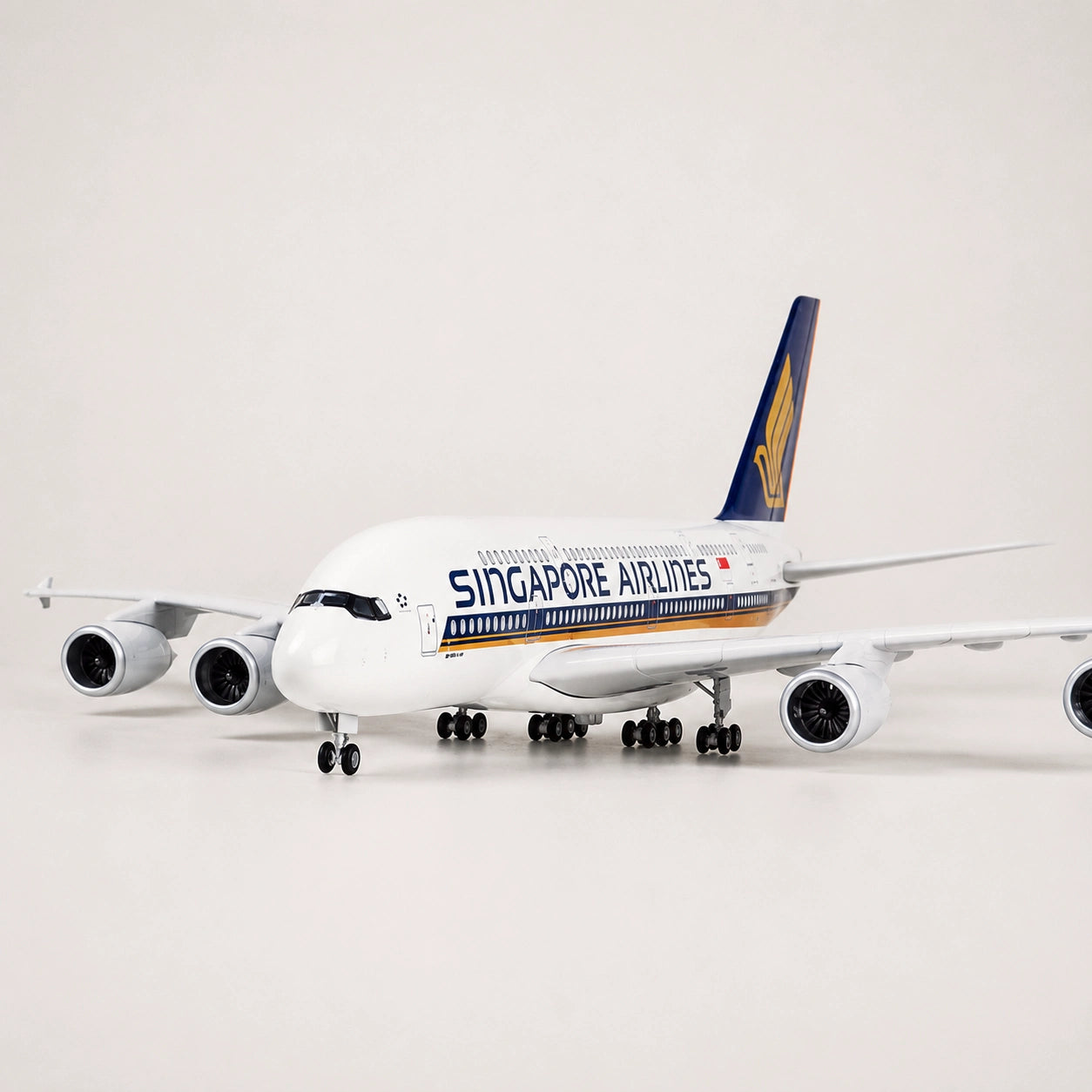 Model Singapore Airlines Airbus A380 v měřítku 1:160
