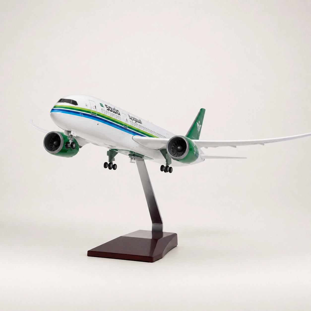 Maquette Saudia Boeing 787 Dreamliner à l’échelle 1:130