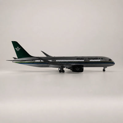 Boeing 787 Saudia – maqueta a escala 1:130